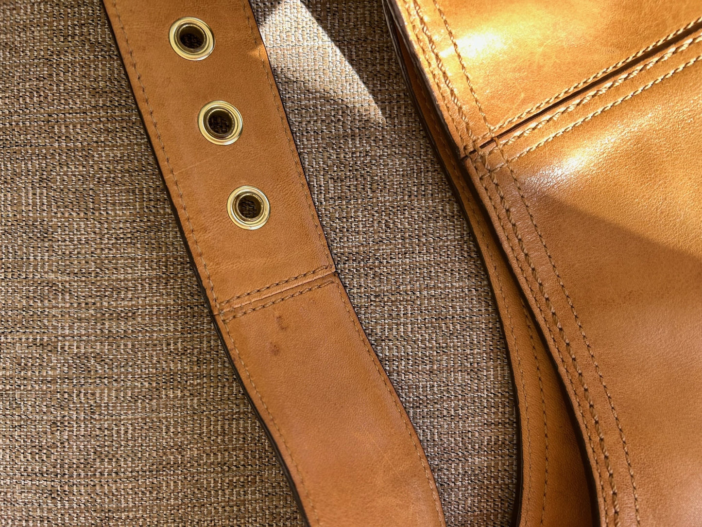 Coach Leather hobo Bag color (style 12399)
