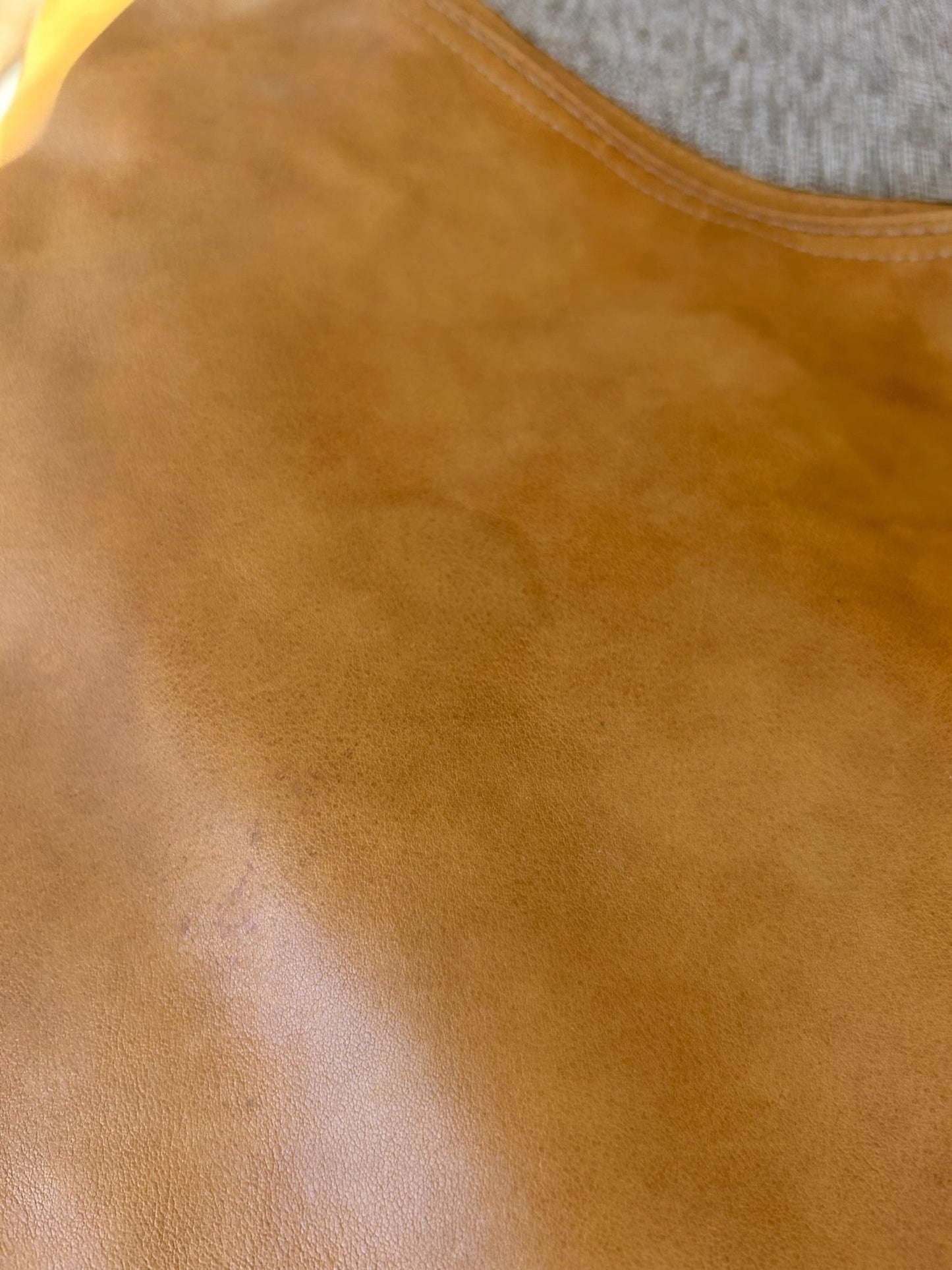 Coach Leather hobo Bag color (style 12399)