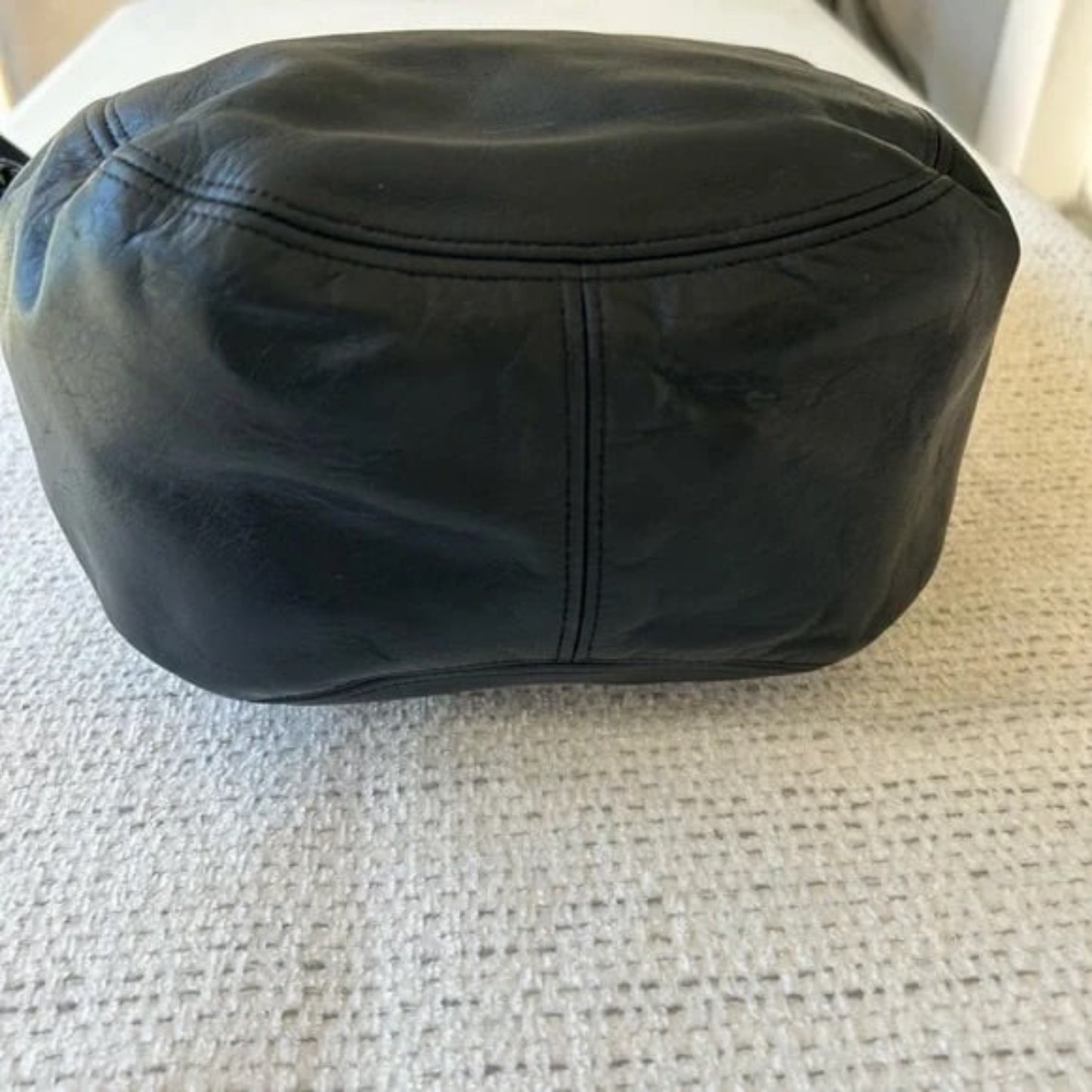Elegant Navy Leather Shoulder Bag