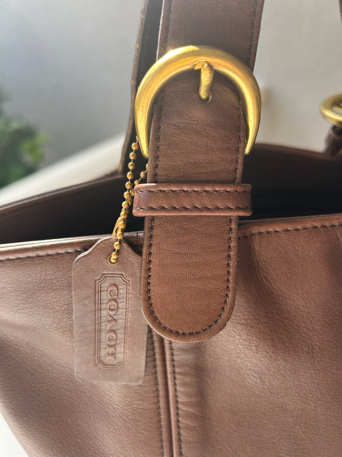 Vintage Coach Waverly Style Number: 4133 mahogany