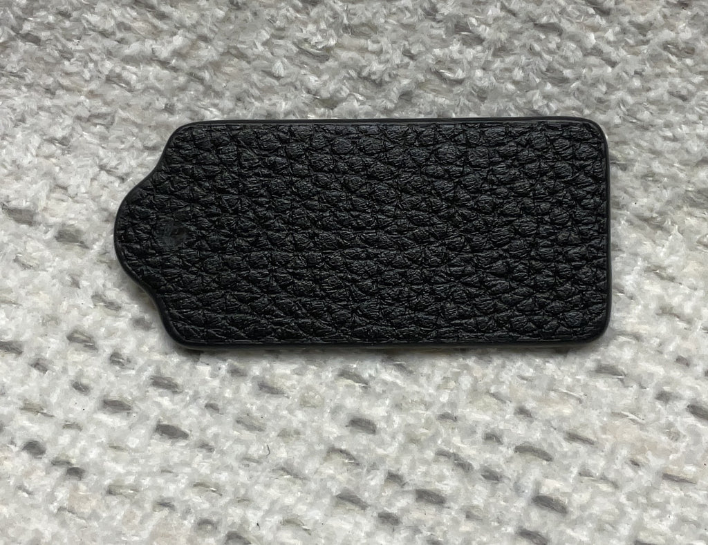 pre-owned authentic coach leather hang tag textured  back view