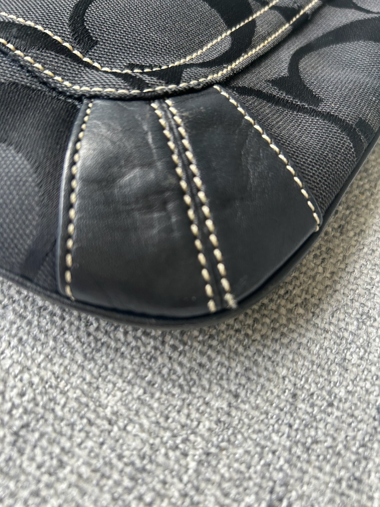 Vintage Coach 10768 ergo black bag