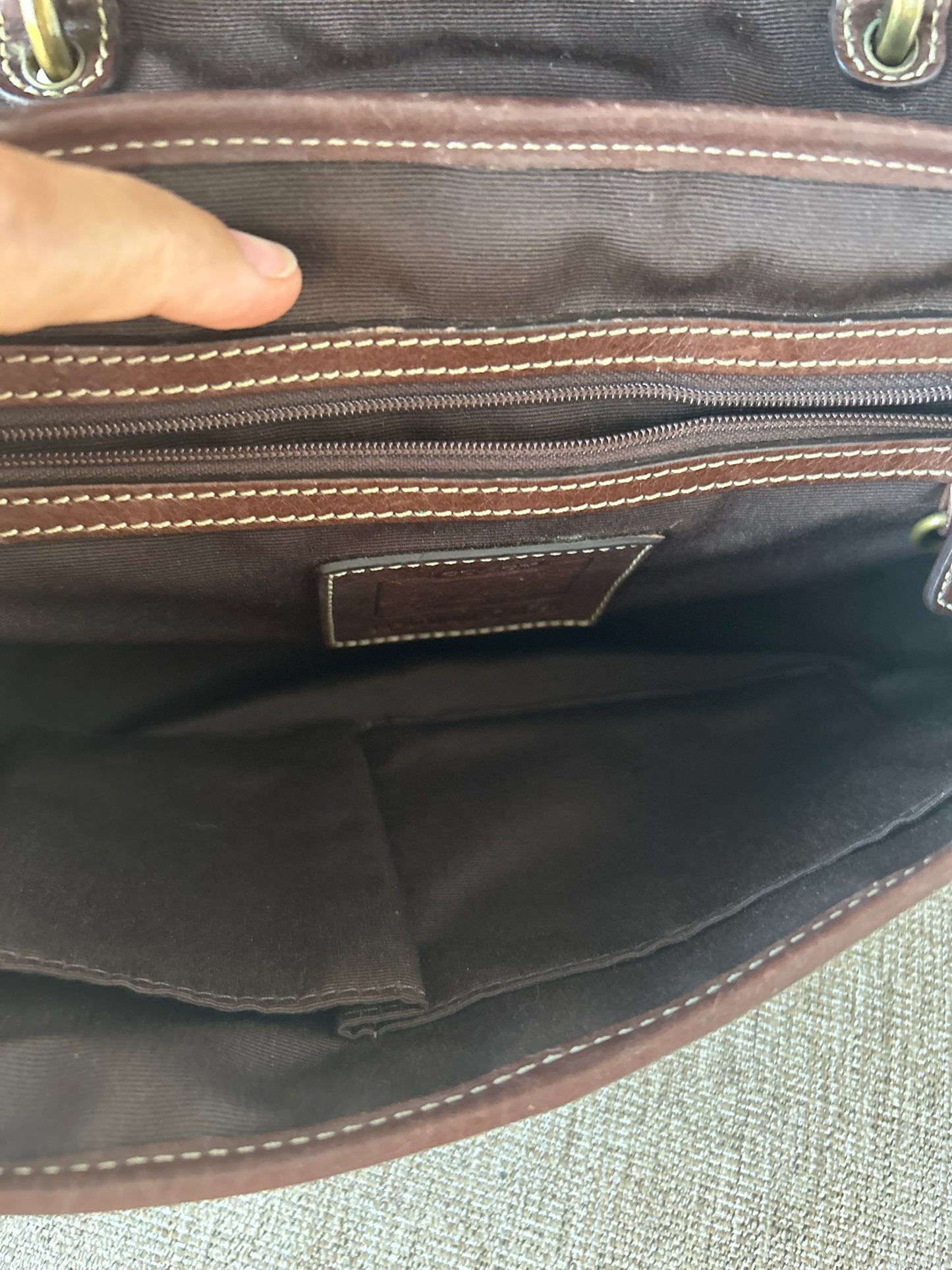 Vintage brown Coach 7074 soho Handbag