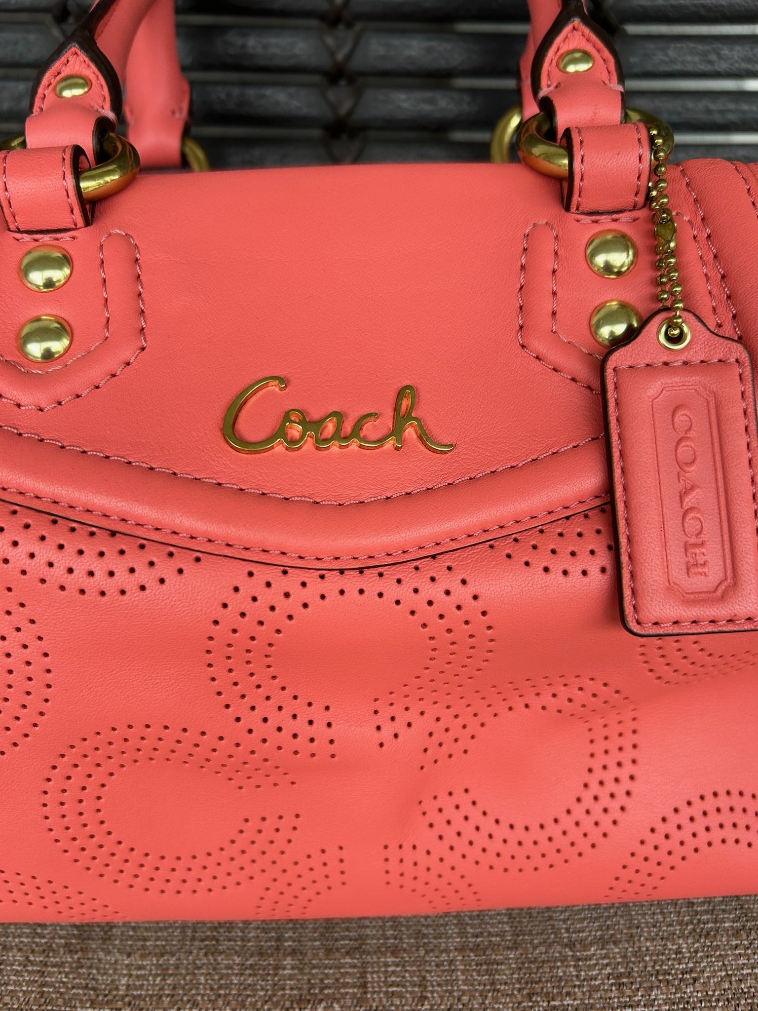 Coach Ashley Shoulder bag (style F23245)