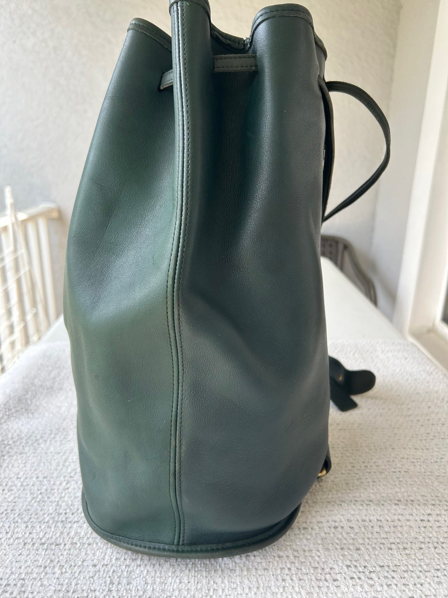 Coach 9929 olive Sling bag