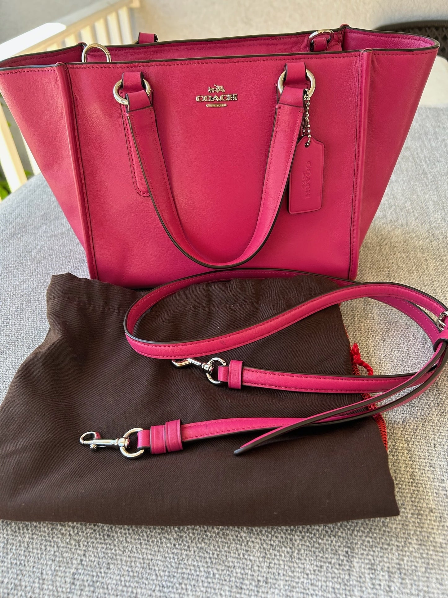 Coach Pink Leather Women's Bag