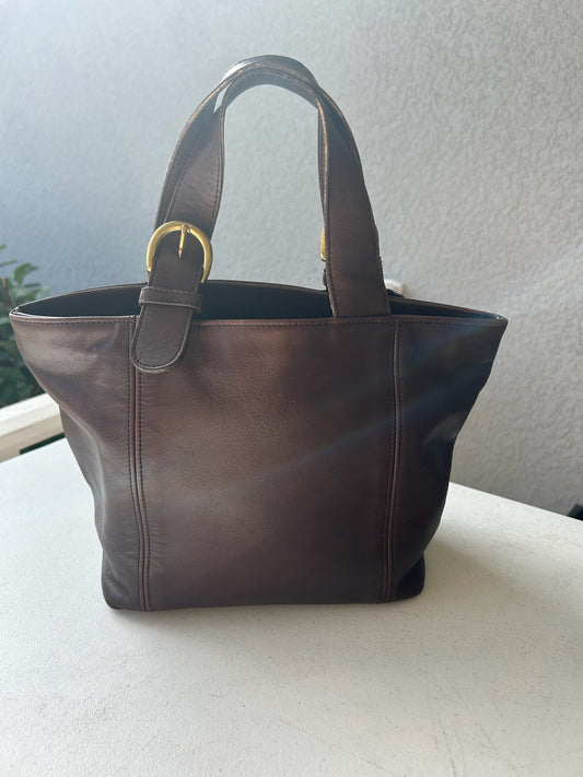Vintage  Coach Waverly Style Number: 4133 mahogany